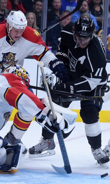 Panthers score twice in 3rd, can't catch Kings